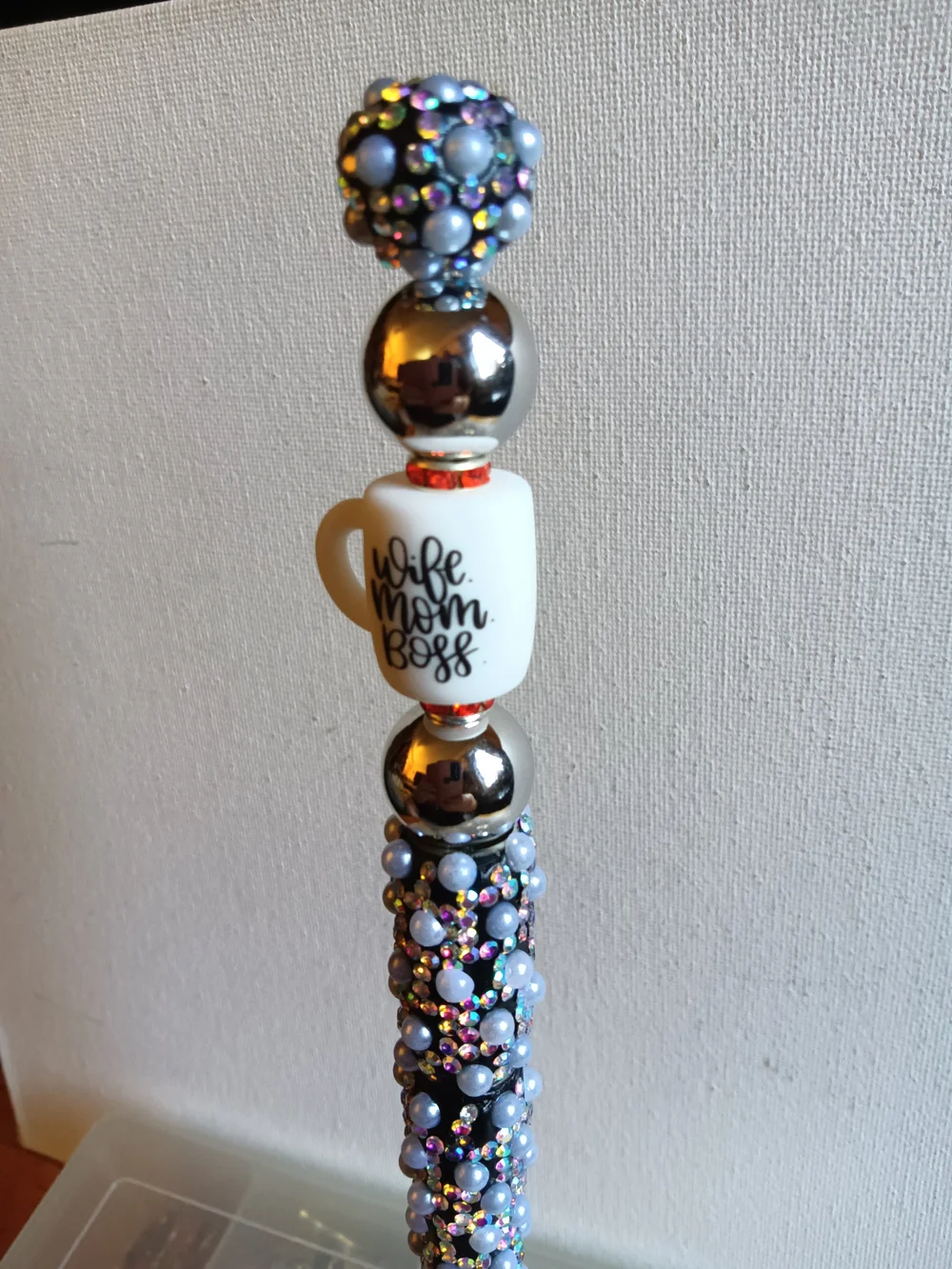 Wife Mom Boss Decorative Beaded Pen - White
